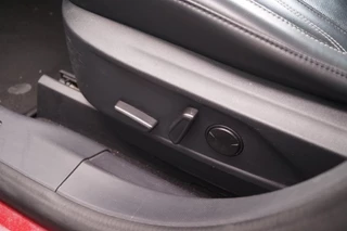 Ford Mustang Mach-E Ford Mustang Mach-E RWD 75kWh -PANO-LEER-CAM-ECC-B&O- - afbeelding nr 28