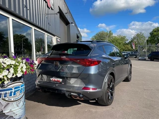 CUPRA Formentor CUPRA Formentor 1.4 E-HYBRID VZ 245PK, Pano, VZ stuur, Memory, Led, BLIS, 230V, erg mooi! - afbeelding nr 17
