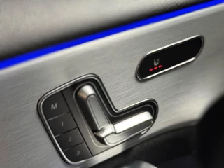 Mercedes-Benz A-Klasse Mercedes-Benz A-klasse AMG 35 4MATIC Aero pakket | Pano | Burmester | keyless | camera | Memory seats - afbeelding nr 19