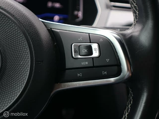 Volkswagen Arteon Volkswagen Arteon 2.0 TSI R Line Acc Trekhaak Virtual Alcantara - afbeelding nr 17