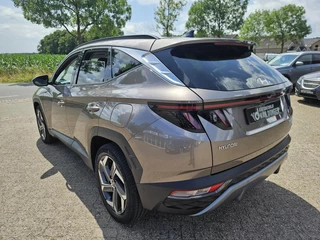 Hyundai Tucson Hybrid Hyundai Tucson 1.6 T-GDI HEV Premium | Full Hybrid 230 PK | Leder / 19