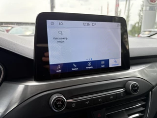Ford Focus Ford Focus Wagon 1.0 EcoBoost Titanium Wagon | Winter Pack | Adaptive cruise control | Camera | Navigatie | 17 inch | Reservewiel - afbeelding nr 27
