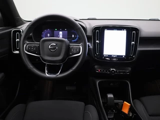 Volvo XC40 Volvo XC40 Recharge Core | Navigatie | Climate Control | Camera | LED Verlichting - afbeelding nr 7