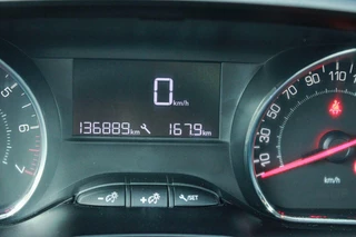 Peugeot 208 Peugeot 208 1.2 PureTech Style Pack|Airco|Cruise - afbeelding nr 4