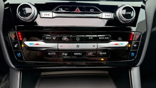 Ford Explorer Ford Explorer 3.0 V6 EB PHEV ST-LINE / SMOKE PACK / TREKHAAK / RODE REMKLAUWEN - afbeelding nr 21