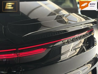 Porsche Cayenne Porsche Cayenne Coupé 4.0 Turbo S E-Hybrid | Techart | Sport Chrono | Carbon afwerking - afbeelding nr 16