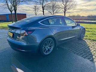 Tesla Model 3 - afbeelding nr 5