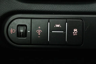 Kia Ceed Kia Ceed 1.0 T-GDi GT-Line | Trekhaak |  Stoel & stuurverwarming | Camera | Carplay | Park Assist | Navigatie | Keyless | Full LED - afbeelding nr 26