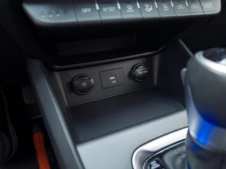 Hyundai Kona Hyundai Kona 1.6 GDI HEV Fashion | 1e Eigenaar | Trekhaak - afbeelding nr 39