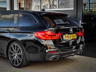 BMW 5 Serie BMW 5-serie Touring 530d xDrive M-Sport | HUD | PANO | H&K | TREKHAAK | LEER | CARPLAY | FULL OPTION - afbeelding nr 17