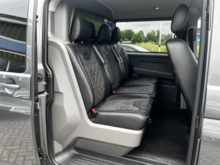 Volkswagen Transporter Volkswagen Transporter Bulli L2H1 2.0TDi 200pk DSG DC | Black Edition | Leer/alcantara | Dubbele cabine | 2x Schuifd m.Sluithulp | 20