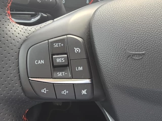 Ford Fiesta Ford Fiesta 1.0 EcoBoost Hybrid ST-Line X 125pk Trekhaak | Panorama dak / Open dak | Winterpack | Apple Carplay | Achteruitrijcamera - afbeelding nr 16
