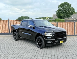 Dodge Ram 1500 5.7 V8 4x4 LARAMIE NIGHT EDIT. LUCHTVERING