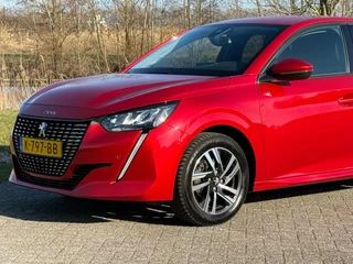 Peugeot 208 Peugeot 208 1.2 PureTech 100pk Allure - Rouge Elixir - Carplay/Nav/LMV - afbeelding nr 20