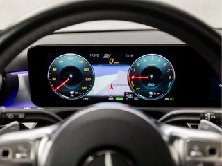 Mercedes-Benz A-Klasse 218Pk Automaat (SCHUIFDAK, APPLE CARPLAY, SFEERVERLICHTING, MEMORY SEATS, CAMERA, BURMESTER, LEDER/ALCANTARA, ADAPTIVE CRUISE, GETINT GLAS, NIEUWSTAT) - afbeelding nr 25