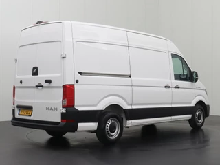 MAN TGE | Airco | Cruise | 3-Persoons | 270 Graden deuren | Betimmering - afbeelding nr 2