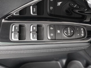 Kia Niro Kia Niro 1.6 GDi Hybrid DynamicPlusLine - Navigatie - Camera - Stoel- en stuurverwarming - Climate control - Trekhaak - Fabrieksgarantie tot 09-2027 - afbeelding nr 27