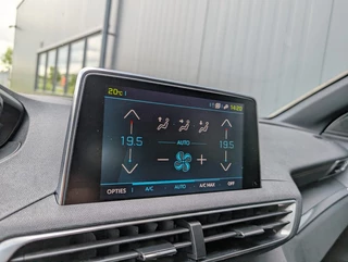 Peugeot 3008 Peugeot 3008 1.6 HYbrid GT Line | Stoelverwarming - afbeelding nr 25