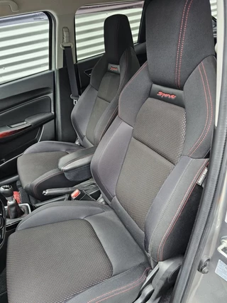 Suzuki Swift Suzuki Swift 1.4 Sport - afbeelding nr 4