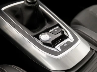 Peugeot 308 (PANORAMADAK, APPLE CARPLAY, GROOT NAVI, DENON AUDIO, KEYLESS, LEDER, SPORTSTOELEN, 360 CAMERA, CRUISE, NIEUWE APK, NIEUWSTAAT) - afbeelding nr 28
