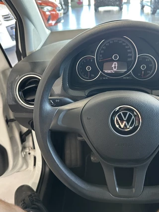 Volkswagen up! Volkswagen up! 1.0 BMT take up! | Airco | Bluetooth | Lage km stand - afbeelding nr 17