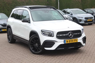 Mercedes-Benz GLB Mercedes-Benz GLB 200 Premium Plus 7p. / Panoramadak / Camera / 20'' / Sfeerverlichting / Navigatie / Dodehoek / DAB / Stoelverwarming / Cruise Control - afbeelding nr 35