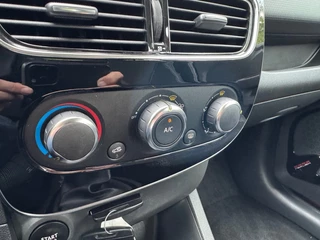 Renault Clio Renault Clio TCe 90 Zen Parkeersensoren - afbeelding nr 15