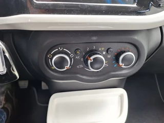 Renault Twingo - afbeelding nr 17