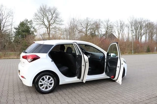 Hyundai i20 Hyundai i20 1.0 T-GDI airco navigatie cruise control dab+ bluetooth camera pdc trekhaak 5-deurs dimmende spiegel - afbeelding nr 33