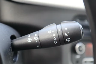 Renault Twingo Renault Twingo 1.0 SCe Collection Airco|Cruise|Multif. stuur|Iso-fix|Led|Dealer Onderhouden - afbeelding nr 17