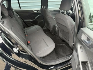 Ford Focus Ford Focus Wagon 1.5 EcoBoost ST Line Automaat Carplay Trekhaak - afbeelding nr 16