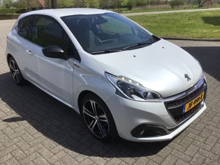 Peugeot 208 - afbeelding nr 4