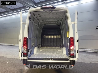 Iveco Daily Iveco Daily 35S21 210PK 3.0L Automaat 2025 model L2H2 ACC LED CarPlay Velgen Camera 12m3 Airco - afbeelding nr 2