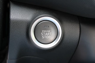 Hyundai Kona Hyundai Kona 1.6 GDI HEV Premium Navi/Leer/18