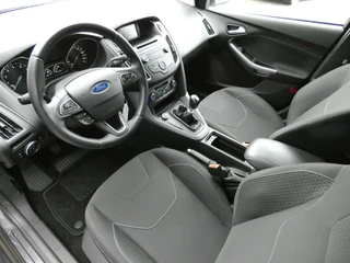 Ford Focus Ford Focus Wagon 1.0 EcoBoost 125 PK Titanium Edition | CLIMA | WINTER PAKKET | 69000 KM!!! - afbeelding nr 7