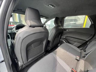 Renault Captur Renault Captur Full Hybrid E-Tech 145 Pack Winter - afbeelding nr 13