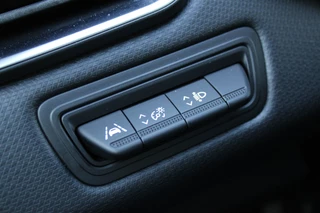 Renault Clio Renault Clio 1.6 E-Tech Hybrid 140 Zen Airco|Cruise|Navi|Audio - afbeelding nr 34