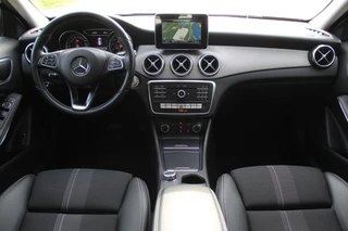 Mercedes-Benz GLA Mercedes-Benz GLA 200 Premium Pano-dak | Trekhaak | Xenon-LED | Navi | ECC | PDC | Cruise | Half-Leder | Sportstoelen | Stoelverw | LMV18'' | Goede banden | Zeer nette - afbeelding nr 12