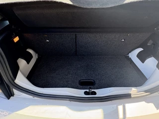 Volkswagen up! - afbeelding nr 11