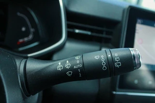 Renault Clio Renault Clio 1.0 TCe Bi-Fuel Intens|Camera|Trekhaak|Airco|NAP - afbeelding nr 30