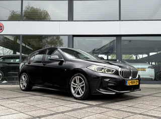BMW 1 Serie BMW 1-serie 118i M-Sport | Leder | Apple Carplay | Live Cockpit | - afbeelding nr 2
