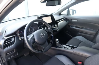 Toyota C-HR Toyota C-HR 1.8 Hybrid Dynamic Plus Dodehoek/Winterpakket/Parkeersensoren - afbeelding nr 13