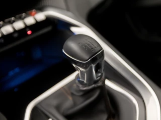 Peugeot 5008 (APPLE CARPLAY, GROOT NAVI, 360 CAMERA, PARKEERSENSOREN, TREKHAAK, SPORTSTOELEN, GETINT GLAS, CRUISE, NIEUWSTAAT) - afbeelding nr 25