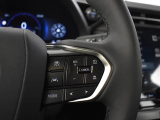 Lexus LBX Lexus LBX DEMO 1.5 Hybrid Elegant | Tech Pack | Parkeersensoren V+A | Leder - afbeelding nr 24