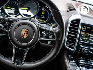 Porsche Cayenne Porsche Cayenne 3.0 S E-Hybrid|PANO|SPORT CHRONO|BOSE|360° - afbeelding nr 34