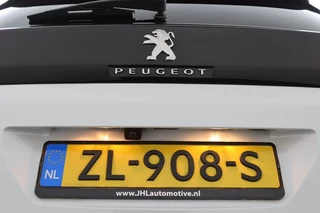 Peugeot 3008 Peugeot 3008 1.2*GT Line*ACC*NAV*LED*KEYLESS*CARPLAY*LED*CAMERA - afbeelding nr 46