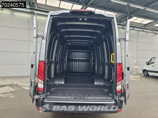 Iveco Daily Iveco Daily 35C18 3.0L Automaat 16m3 L4H2 LED ACC Navi Parkeersensoren Camera L3H2 3,5t Trekgewicht 16m3 Airco - afbeelding nr 6