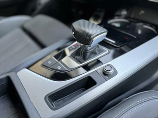Audi A4 Audi A4 Avant 35 TFSI S edition Automaat | Navigatiesysteem | Climate control | Cruise control | Draadloze telefoonlader | 18 inch lichtmetalen velgen | DAB | LED verlichting | Parkeersensoren achter - afbeelding nr 56