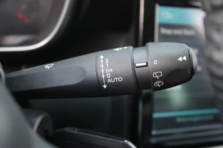 Citroën C3 Aircross Citroen C3 Aircross 1.2 110PK SHINE | NAVIGATIE | ACHTERUITRIJ CAMERA | APPLE CARPLAY/ANDROID AUTO | ALL SEASON BANDEN | LICHTMETALEN VELGEN | CRUISE CONTROL | CLIAMTE CONTROL | LED KOPLAMPEN | - afbeelding nr 33