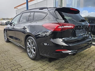 Ford Focus Ford Focus 1.0 EcoBoost Hybrid ST Line Automaat | Adaptive cruise control | Winter Pack | Achteruitrijcamera - afbeelding nr 3